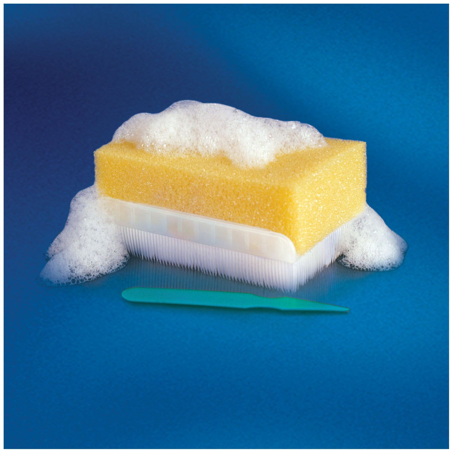 BD E-Z SCRUB™ PREOPERTIVE SURGICAL SCRUB BRUSHES Scrub Brush, 1% Povidone Iodine, Color Code Brown, 30/pk, 10 pk/cs