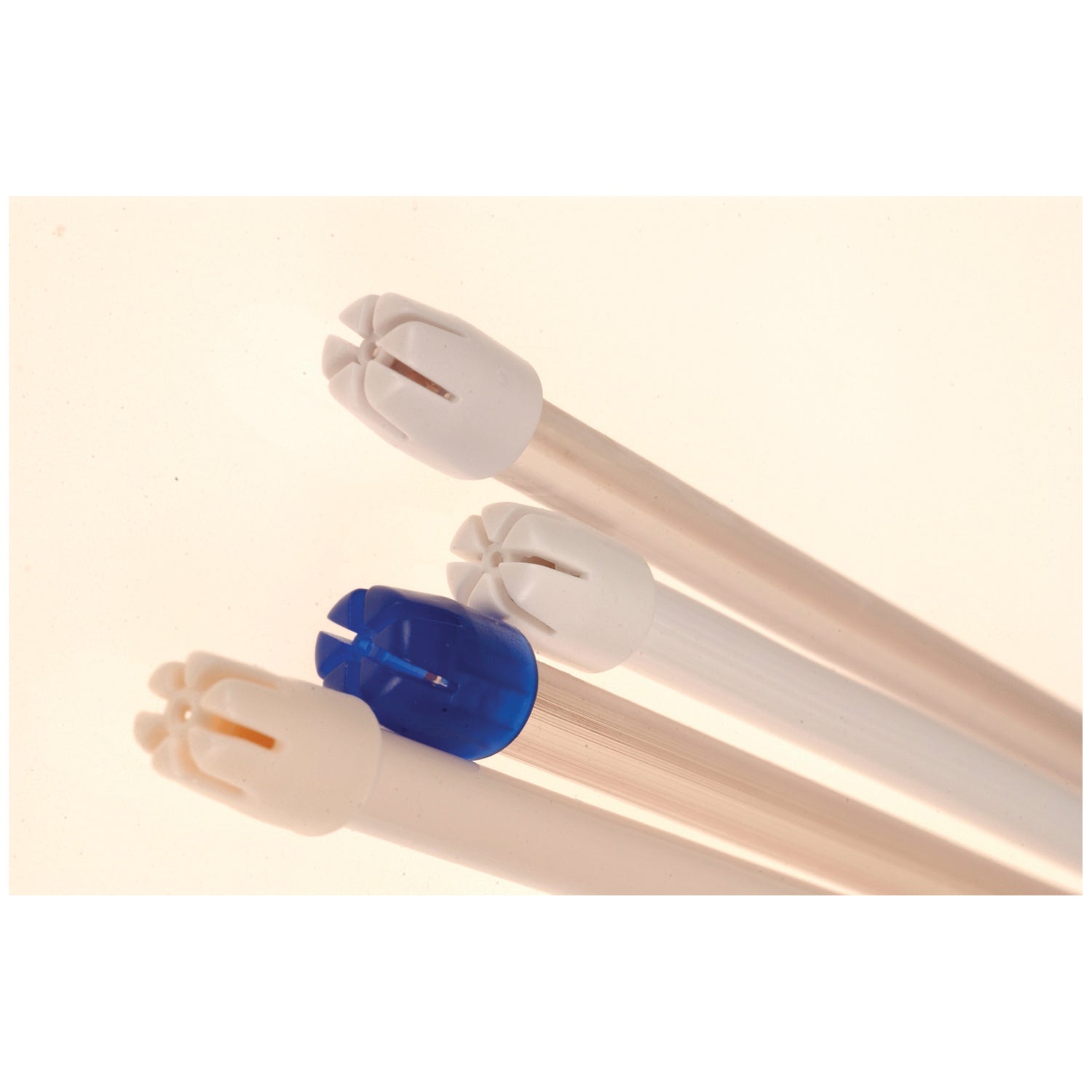 CROSSTEX ADVANTAGE SALIVA S Ejector, Non-Removable Tip, Premium, White/ White, 100/bg, 10 bg/ctn, 4 ctn/cs