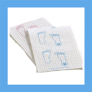 GRAHAM MEDICAL DISPOSABLE TOWELS Towel, White/Blue, 13.5" x 18", Footprint, 500/cs